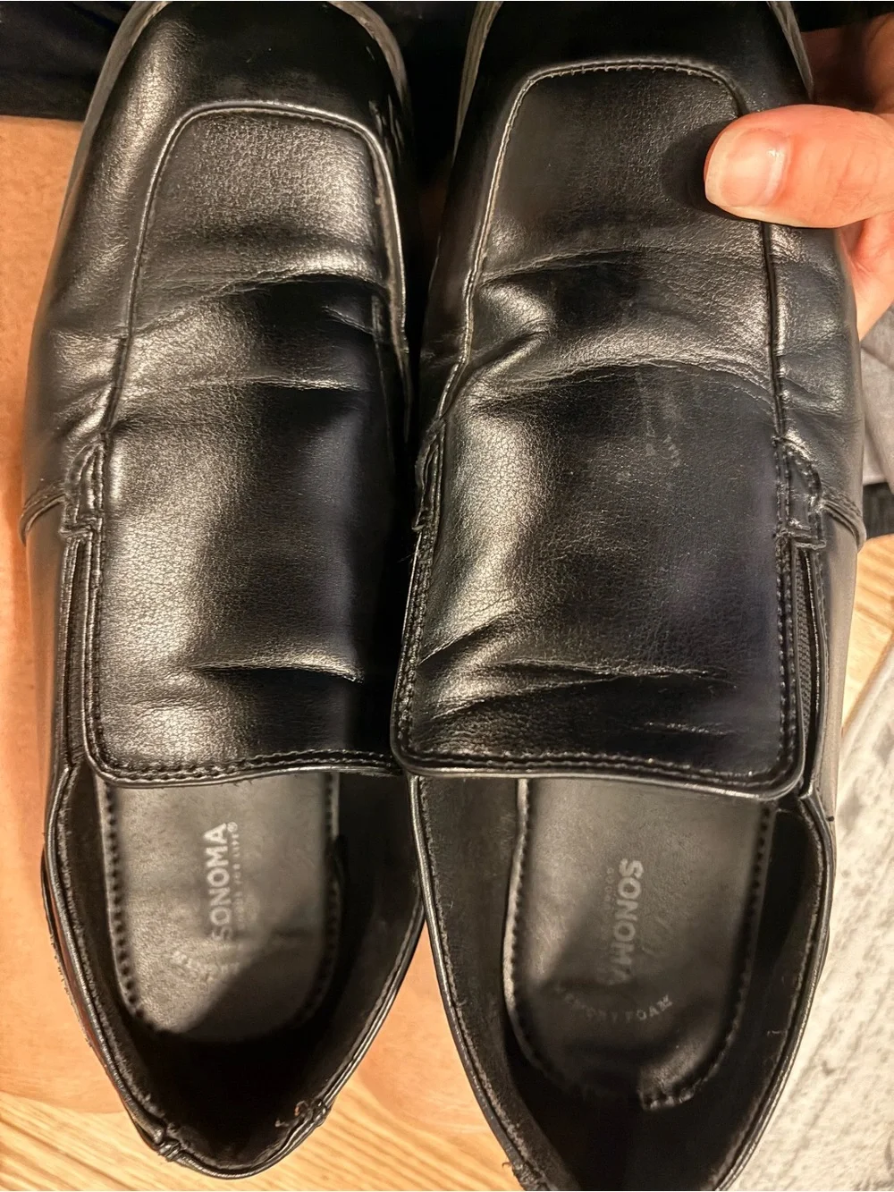 Kohl's Black Men's Leather Slip-On Loafers